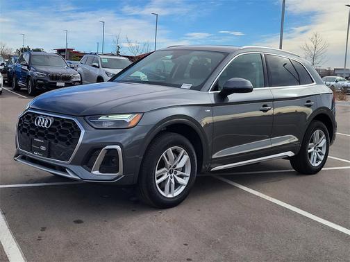 2023 Audi Q5 45 S line Premium