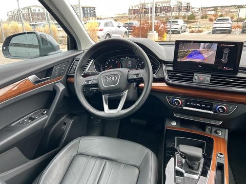 2023 Audi Q5 45 S line Premium