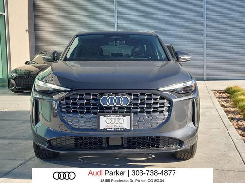 Tambora Gray Metallic 2026 Audi Q5 Premium TFSI quattro S tronic