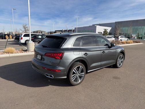 2020 Audi Q5 Prestige 55 TFSI e quattro S tronic