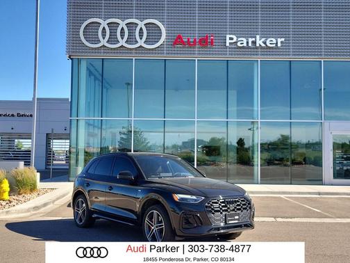 Mythos Black Metallic 2024 Audi Q5 e 55 S line Premium Plus