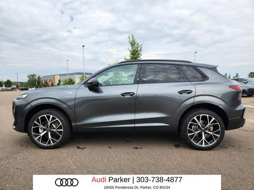 Daytona Gray Pearl Effect 2026 Audi Q3 TFSI quattro S tronic