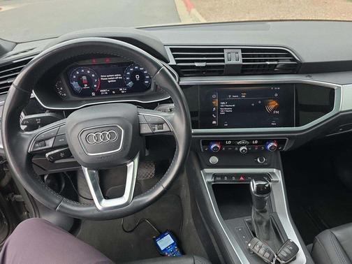 2020 Audi Q3 45 Premium