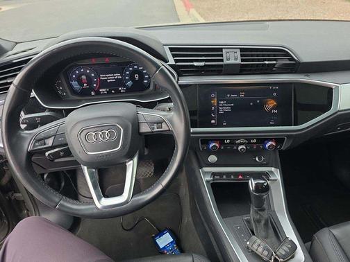 2020 Audi Q3 45 Premium