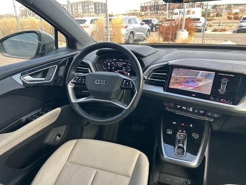 2024 Audi Q4 e-tron Premium Plus 50 quattro