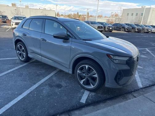 2024 Audi Q4 e-tron Premium Plus 50 quattro