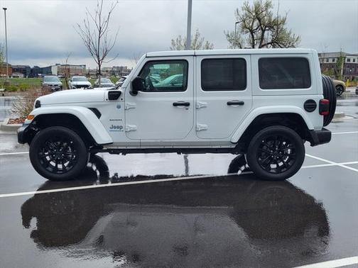 2024 Jeep Wrangler 4xe Sahara