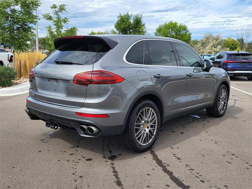 2017 Porsche Cayenne S