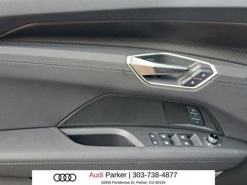 Mythos Black Metallic 2025 Audi S e-tron GT Premium Plus