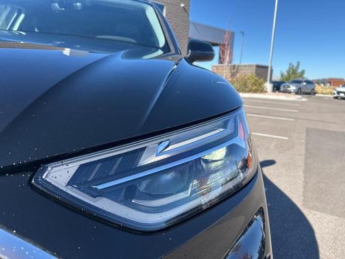 2023 Audi Q5 45 S line Premium Plus