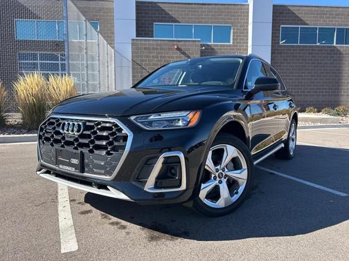 2023 Audi Q5 45 S line Premium Plus