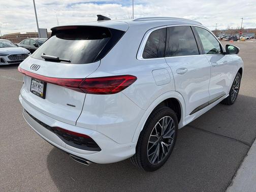 2025 Audi Q5 Premium Plus TFSI quattro S tronic