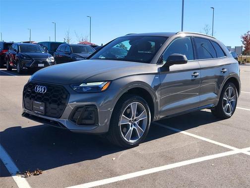 2025 Audi Q5 45 S line Premium