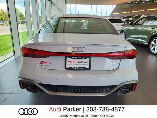 Glacier White Metallic 2025 Audi RS 7 4.0T Performance