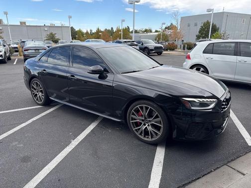 2023 Audi S4 Premium Plus TFSI quattro Tiptronic