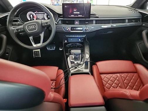 2023 Audi S4 Premium Plus TFSI quattro Tiptronic