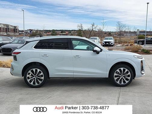 Glacier White Metallic 2026 Audi Q3 S line