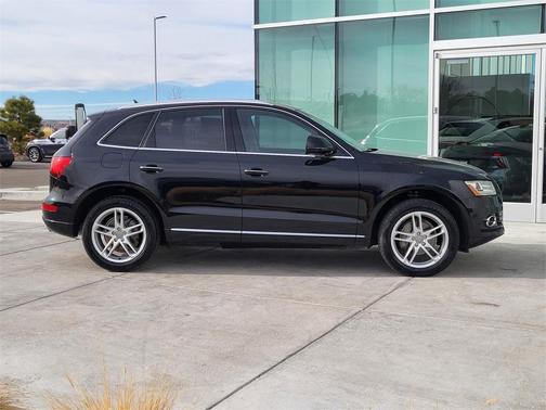 2017 Audi Q5 2.0T Premium Plus
