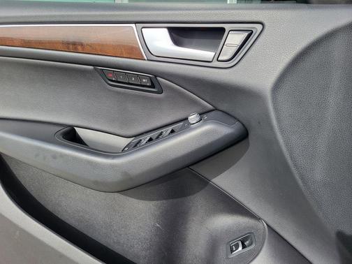 2017 Audi Q5 2.0T Premium Plus