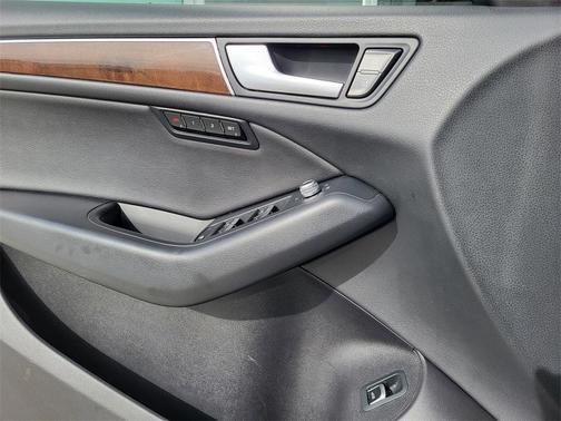 2017 Audi Q5 2.0T Premium Plus