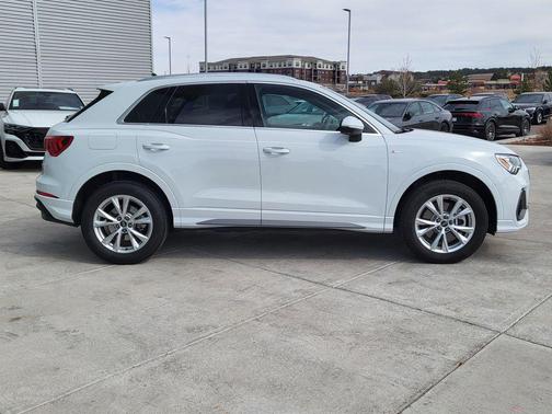 2025 Audi Q3 45 S line Premium Plus