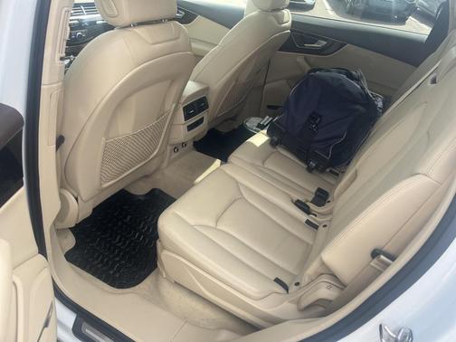 2018 Audi Q7 3.0T Premium Plus