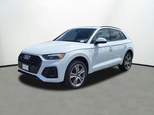 2025 Audi Q5 45 S line Premium