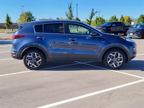 2020 Kia Sportage EX
