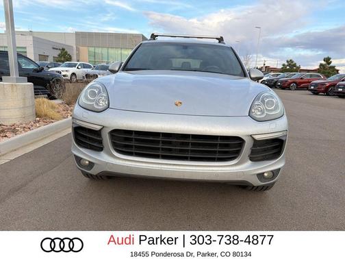 Rhodium Silver Metallic 2018 Porsche Cayenne Cayenne E-Hybrid Platinum Edition
