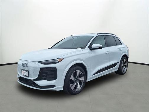 2025 Audi Q6 e-tron Prestige quattro