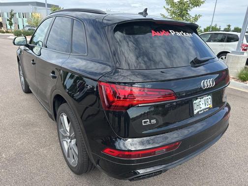 2025 Audi Q5 45 S line Premium