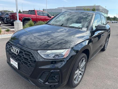 2025 Audi Q5 45 S line Premium