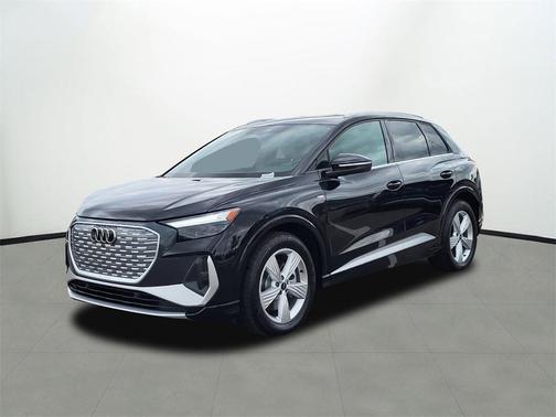 2025 Audi Q4 e-tron Premium 55 quattro