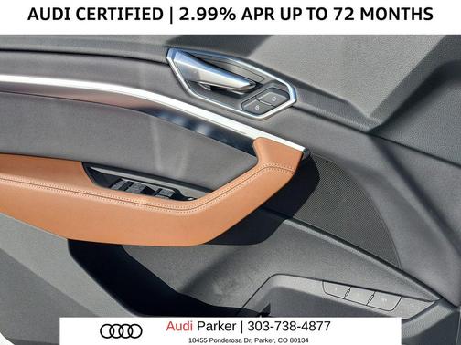 Glacier White Metallic 2024 Audi Q8 e-tron Premium Plus