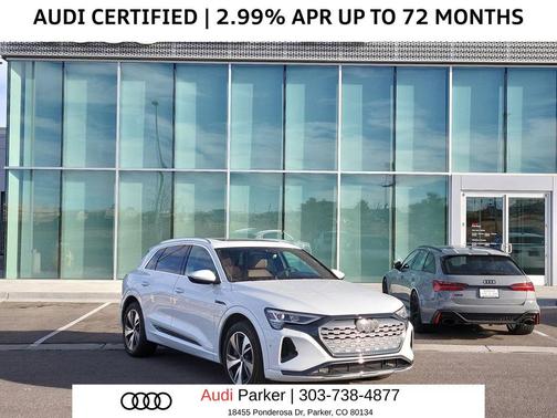 Glacier White Metallic 2024 Audi Q8 e-tron Premium Plus