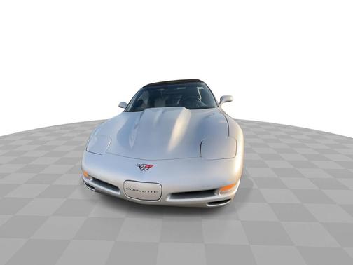 2001 Chevrolet Corvette Base