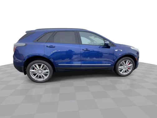 2023 Cadillac XT5 Sport