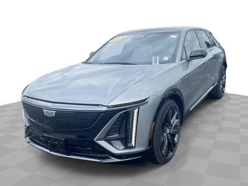 Argent Silver Metallic 2024 Cadillac LYRIQ 4dr Sport w/1SK