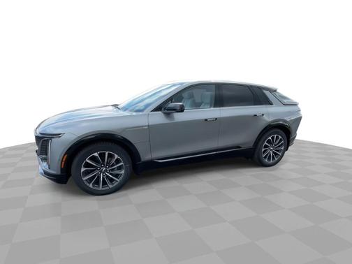 Argent Silver Metallic 2025 Cadillac LYRIQ 4dr Sport w/1SF