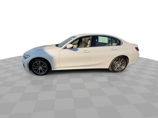2022 BMW 330 xDrive