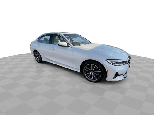2022 BMW 330 xDrive