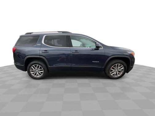 2018 GMC Acadia SLE-2