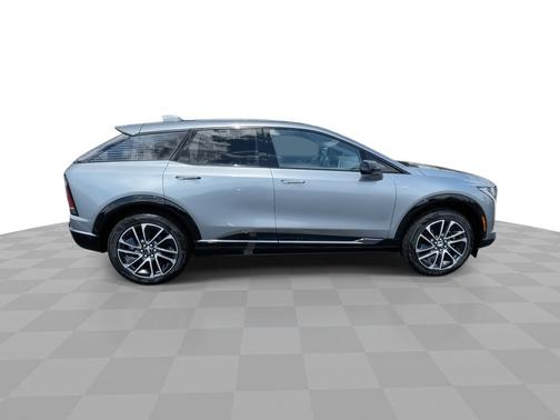 Argent Silver Metallic 2026 Cadillac OPTIQ 4dr Sport