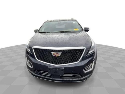 2022 Cadillac XT5 Sport