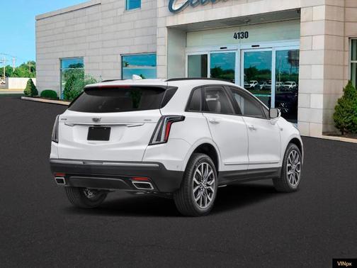 2025 Cadillac XT5 Sport