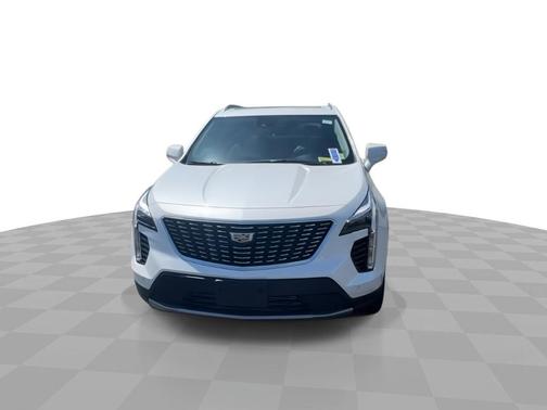 Crystal White Tricoat 2023 Cadillac XT4 AWD 4dr Premium Luxury