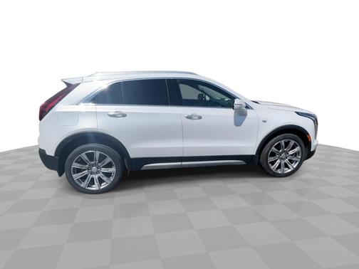 Crystal White Tricoat 2023 Cadillac XT4 AWD 4dr Premium Luxury