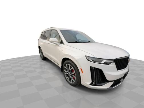 Crystal White Tricoat 2023 Cadillac XT6 AWD 4dr Sport