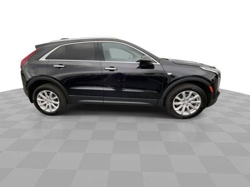 2022 Cadillac XT4 Luxury