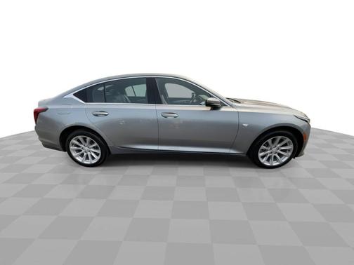 2023 Cadillac CT5 Luxury